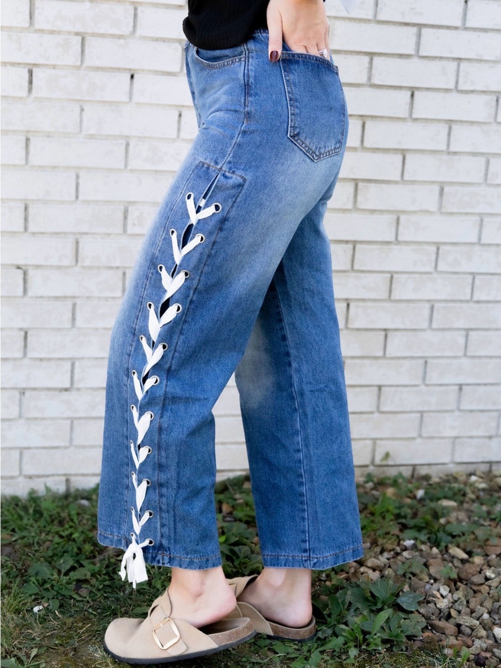 Wide-Leg Blue Jeans with White Lace-Up Side Detail